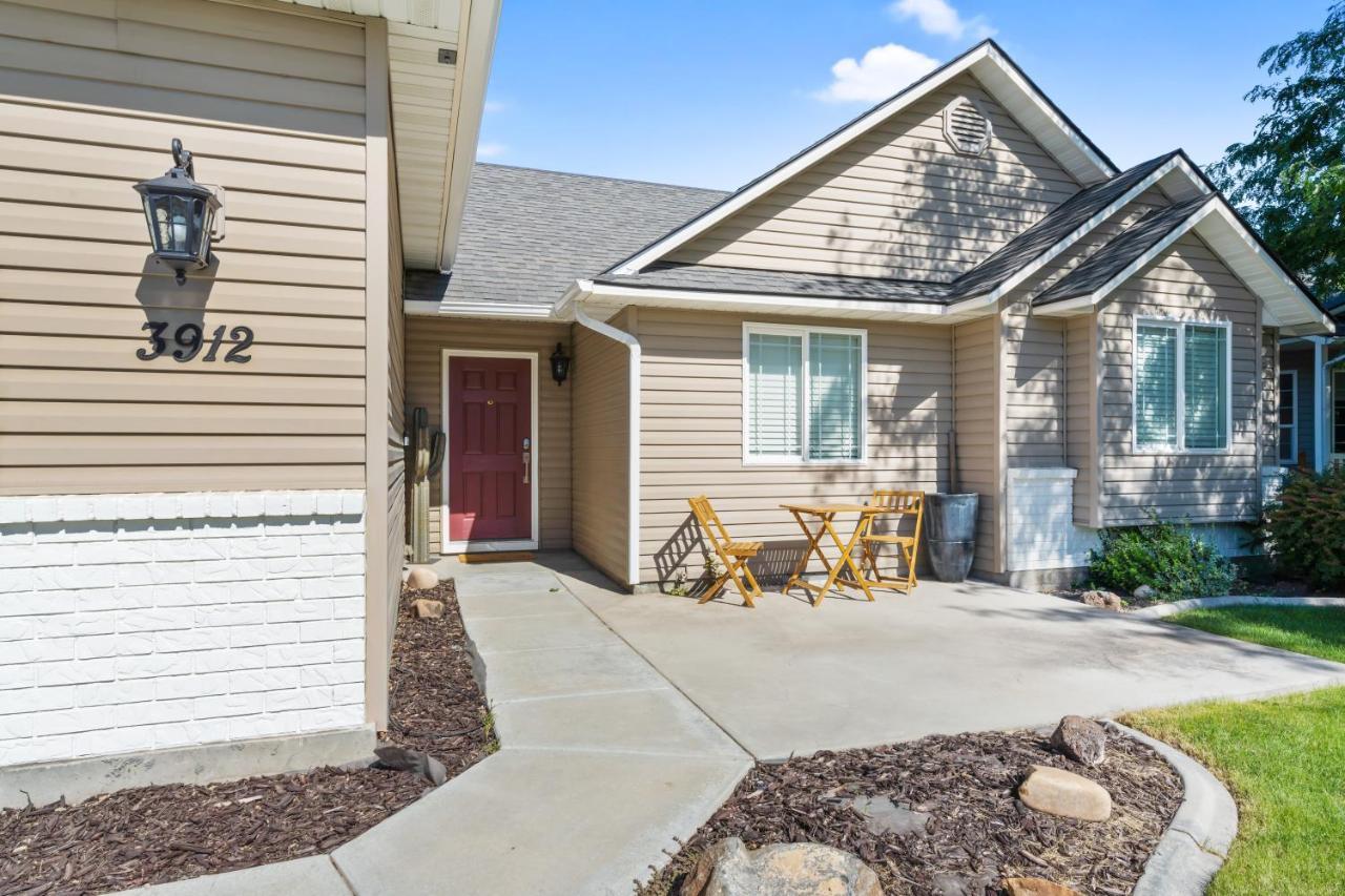 Southwestern Style 4 Bedroom Nampa Home Sleeps 16! Bagian luar foto